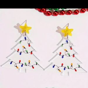 ** BRAND NEW LIGHTED CHRISTMAS TREE EARRINGS